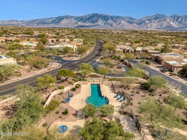 13807 N Maxfli Drive, Oro Valley, AZ 85755