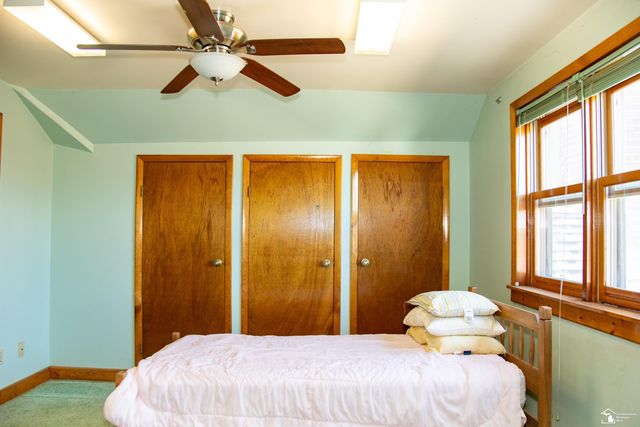 15708 Goddard Road, Allen Park, MI 48101