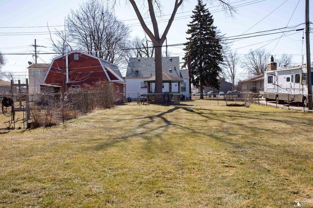 15708 Goddard Road, Allen Park, MI 48101