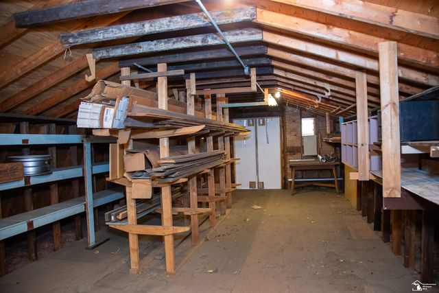 15708 Goddard Road, Allen Park, MI 48101