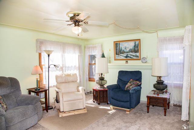 15708 Goddard Road, Allen Park, MI 48101