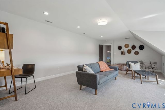 2-4 Pocahontas Trail, New Kent, VA 23140