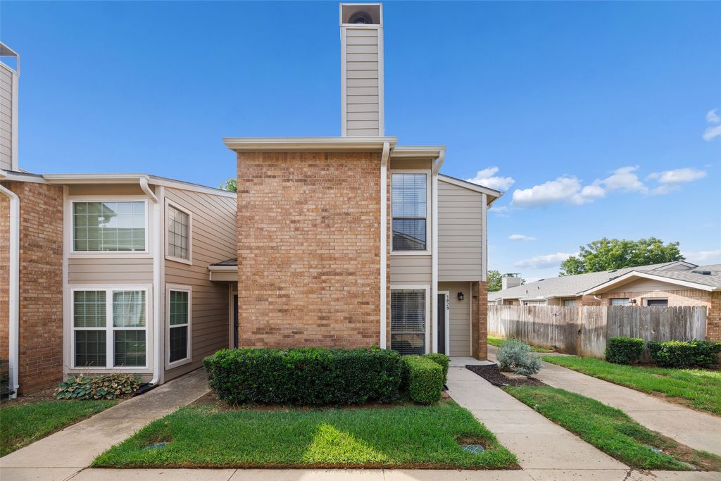 1829 Maplewood Trail, Colleyville, TX 76034 — photo 2