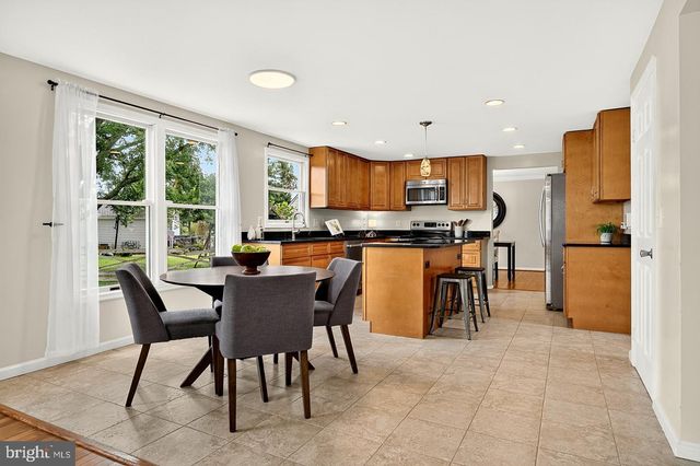 3894 PLUM RUN CT, Fairfax, VA 22033