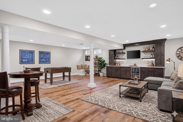 3894 PLUM RUN CT, Fairfax, VA 22033