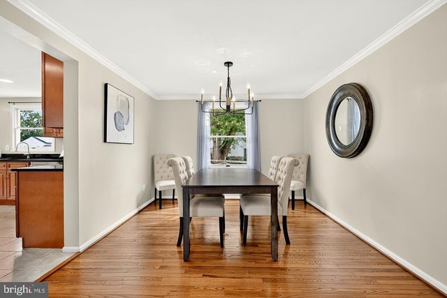 3894 PLUM RUN CT, Fairfax, VA 22033