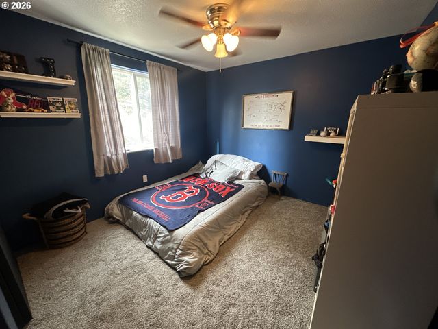 120 VALLEY VIEW Dr, John Day, OR 97845