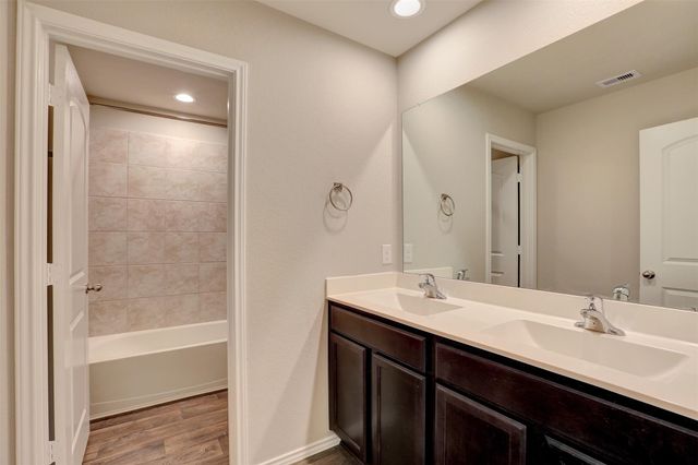 13845 Rock Island Trail, Conroe, TX 77384