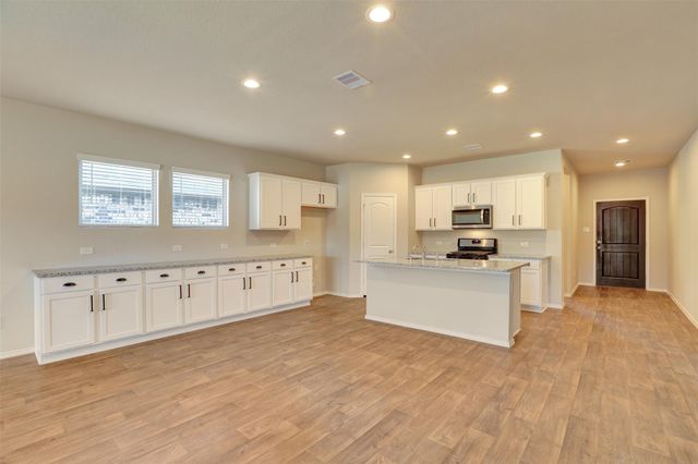 13845 Rock Island Trail, Conroe, TX 77384