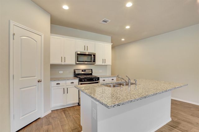 13845 Rock Island Trail, Conroe, TX 77384