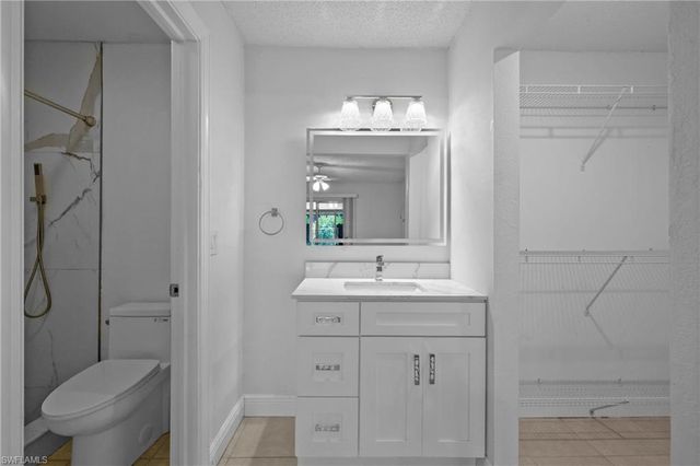 6322 Royal Woods DR, Fort Myers, FL 33908