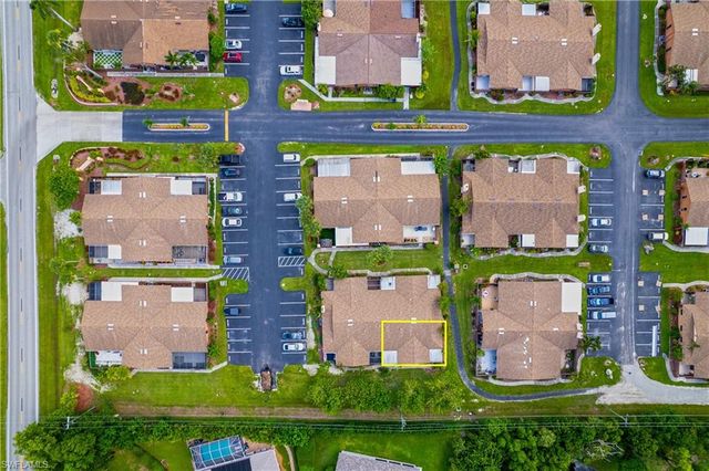 6322 Royal Woods DR, Fort Myers, FL 33908