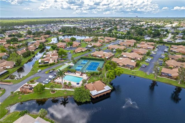 6322 Royal Woods DR, Fort Myers, FL 33908