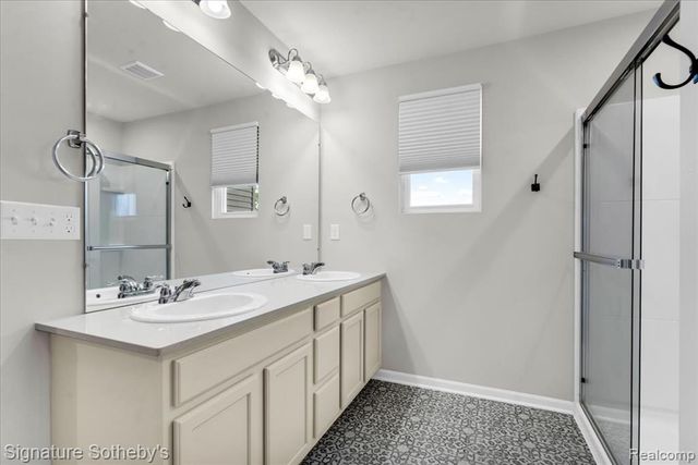 319 Strawberry Drive, Rochester Hills, MI 48307