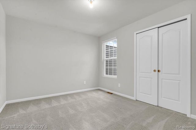 319 Strawberry Drive, Rochester Hills, MI 48307