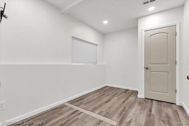 319 Strawberry Drive, Rochester Hills, MI 48307