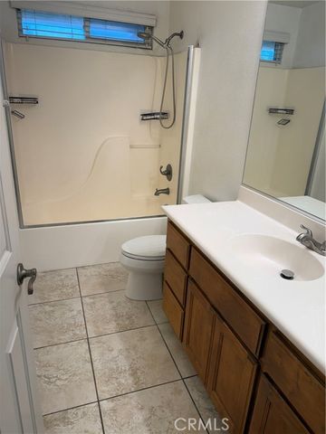 9876 Skyland Court, Fontana, CA 92335