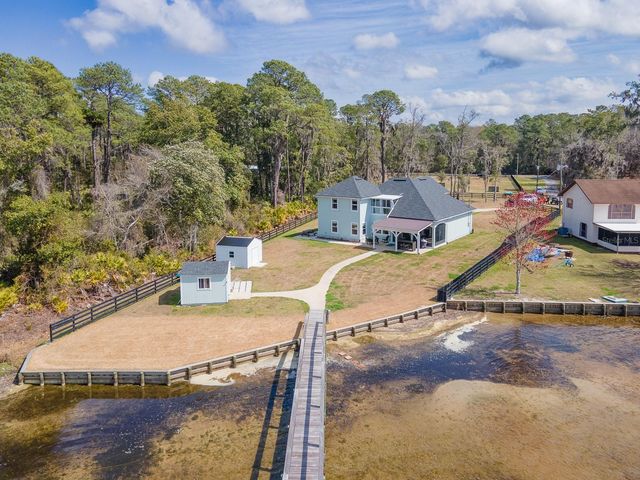 108 MAPLE TERRACE, Florahome, FL 32140