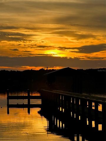 108 MAPLE TERRACE, Florahome, FL 32140