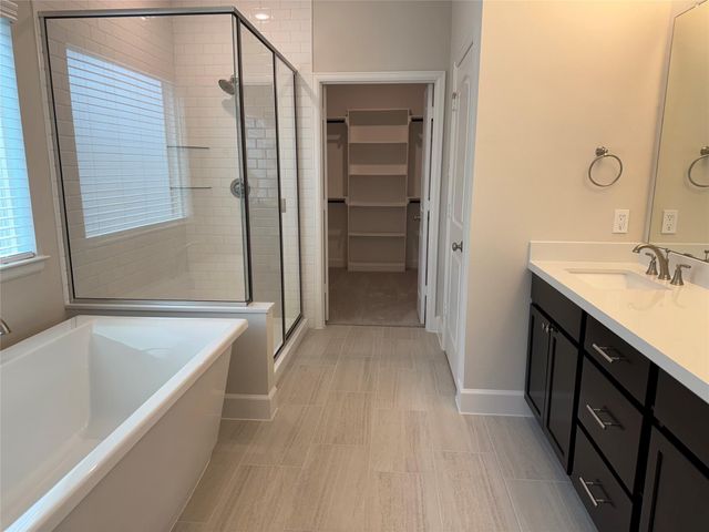 2521 S Houston Avenue, Pearland, TX 77581
