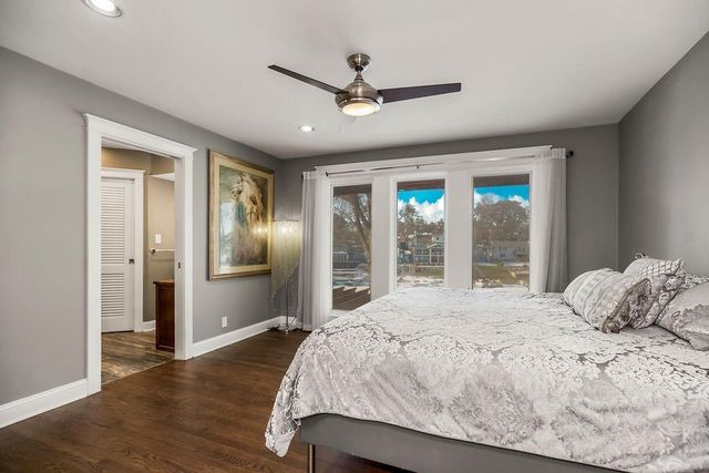 939 NW South Shore Drive, Lake Waukomis, MO 64151