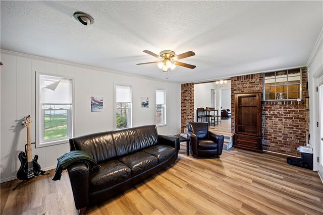 305 Meyer Drive, Van Buren, AR 72956