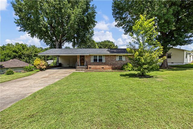 305 Meyer Drive, Van Buren, AR 72956