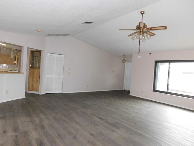 684 CORRIENTES CIRCLE, Punta Gorda, FL 33983