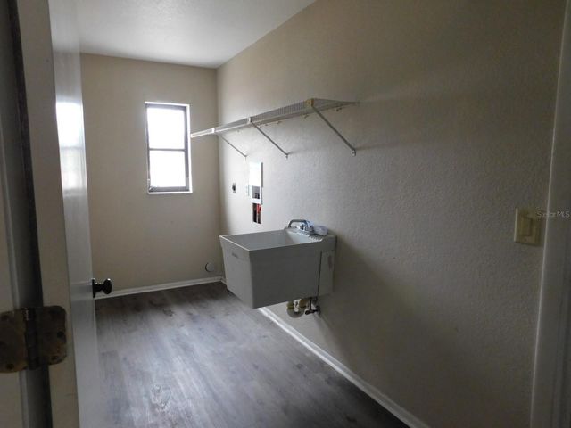 684 CORRIENTES CIRCLE, Punta Gorda, FL 33983