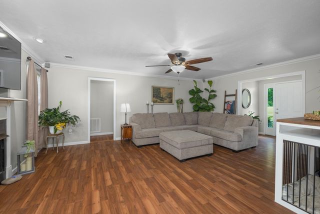 1353 BASKINS RD, Burlison, TN 38015