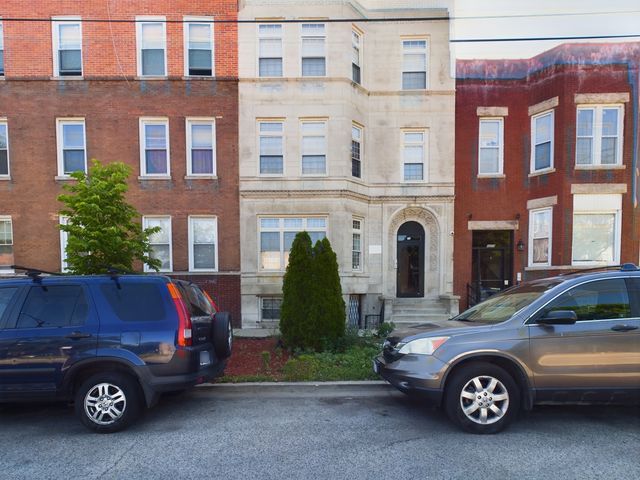 4207 S Indiana Avenue G, Chicago, IL 60653