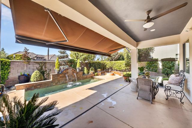 1809 E Buena Salud Way, Fresno, CA 93730
