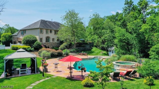 31 Primrose Ln, Bernards Twp., NJ 07920