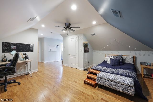 31 Primrose Ln, Bernards Twp., NJ 07920