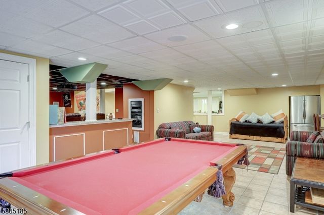 31 Primrose Ln, Bernards Twp., NJ 07920