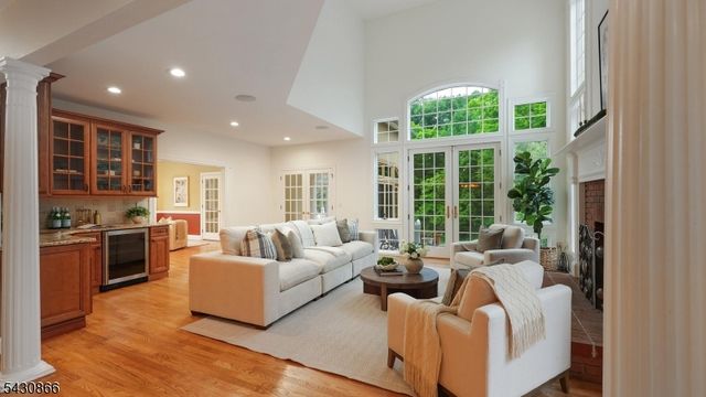 31 Primrose Ln, Bernards Twp., NJ 07920