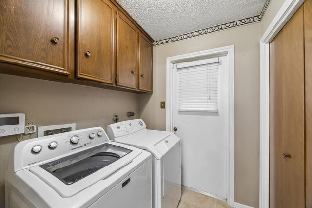 322 Enchanted River Drive, Spring, TX 77388