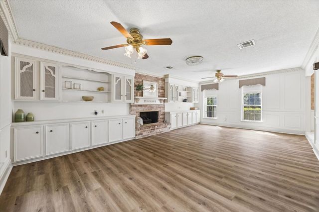 322 Enchanted River Drive, Spring, TX 77388