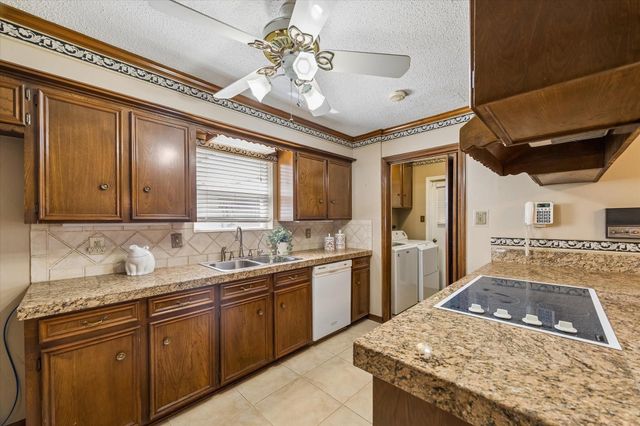 322 Enchanted River Drive, Spring, TX 77388