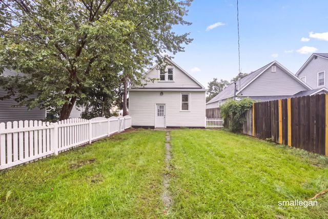 1772 Pine Street, Muskegon City, MI 49442