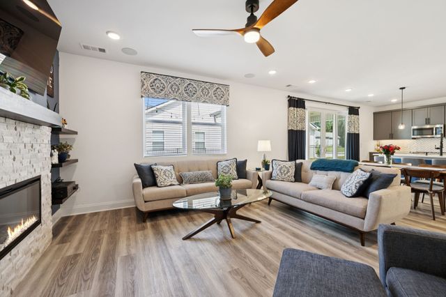 3005 Fernwood Ln, Columbia, TN 38401