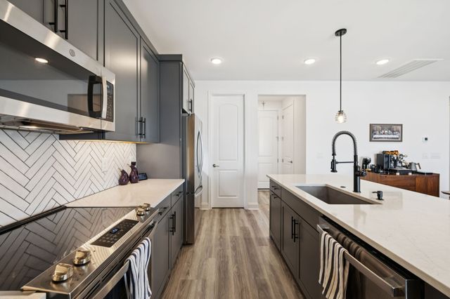 3005 Fernwood Ln, Columbia, TN 38401