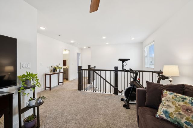 3005 Fernwood Ln, Columbia, TN 38401