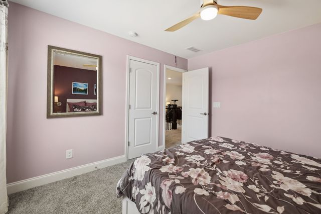 3005 Fernwood Ln, Columbia, TN 38401