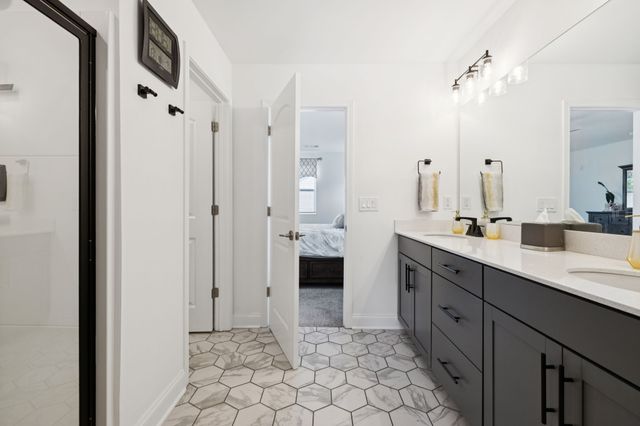 3005 Fernwood Ln, Columbia, TN 38401