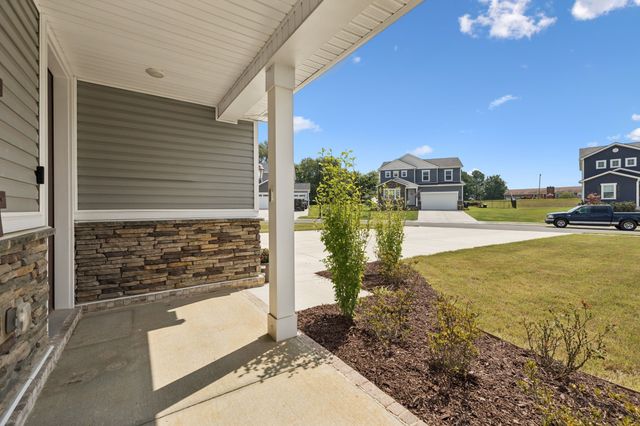 3005 Fernwood Ln, Columbia, TN 38401