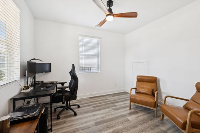 3005 Fernwood Ln, Columbia, TN 38401