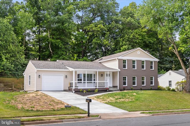 1216 BRADFIELD DR SW, Leesburg, VA 20175