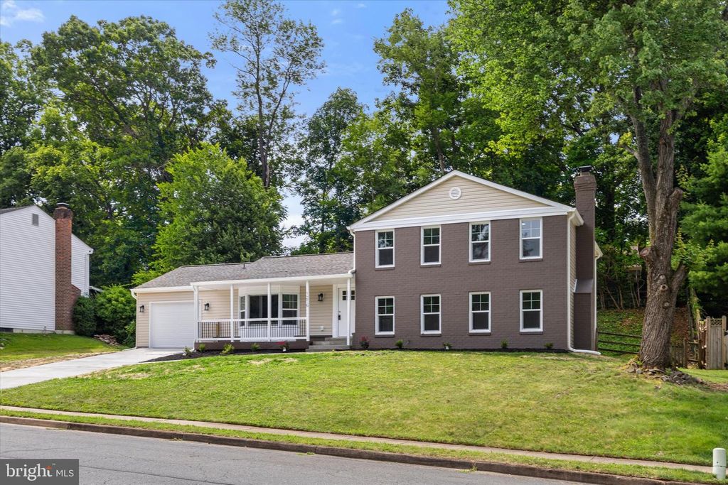 1216 BRADFIELD DR SW, Leesburg, VA 20175