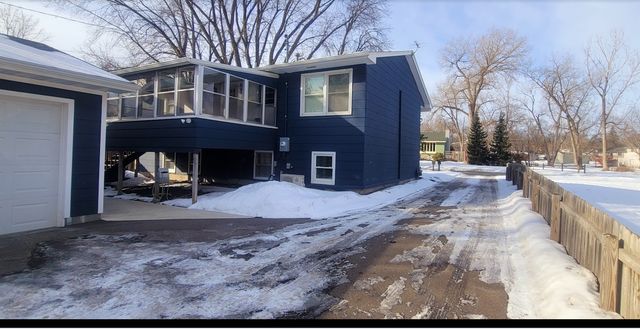 2108 Belmont Lane, Mound, MN 55364